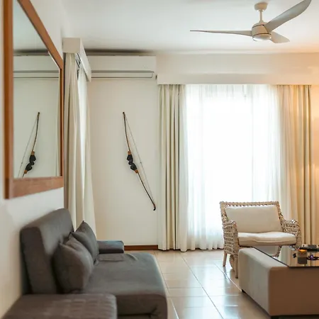 Luxurious 3-Bedroom Apt With Sea Views - Sd10 Flic en Flac Exterior photo
