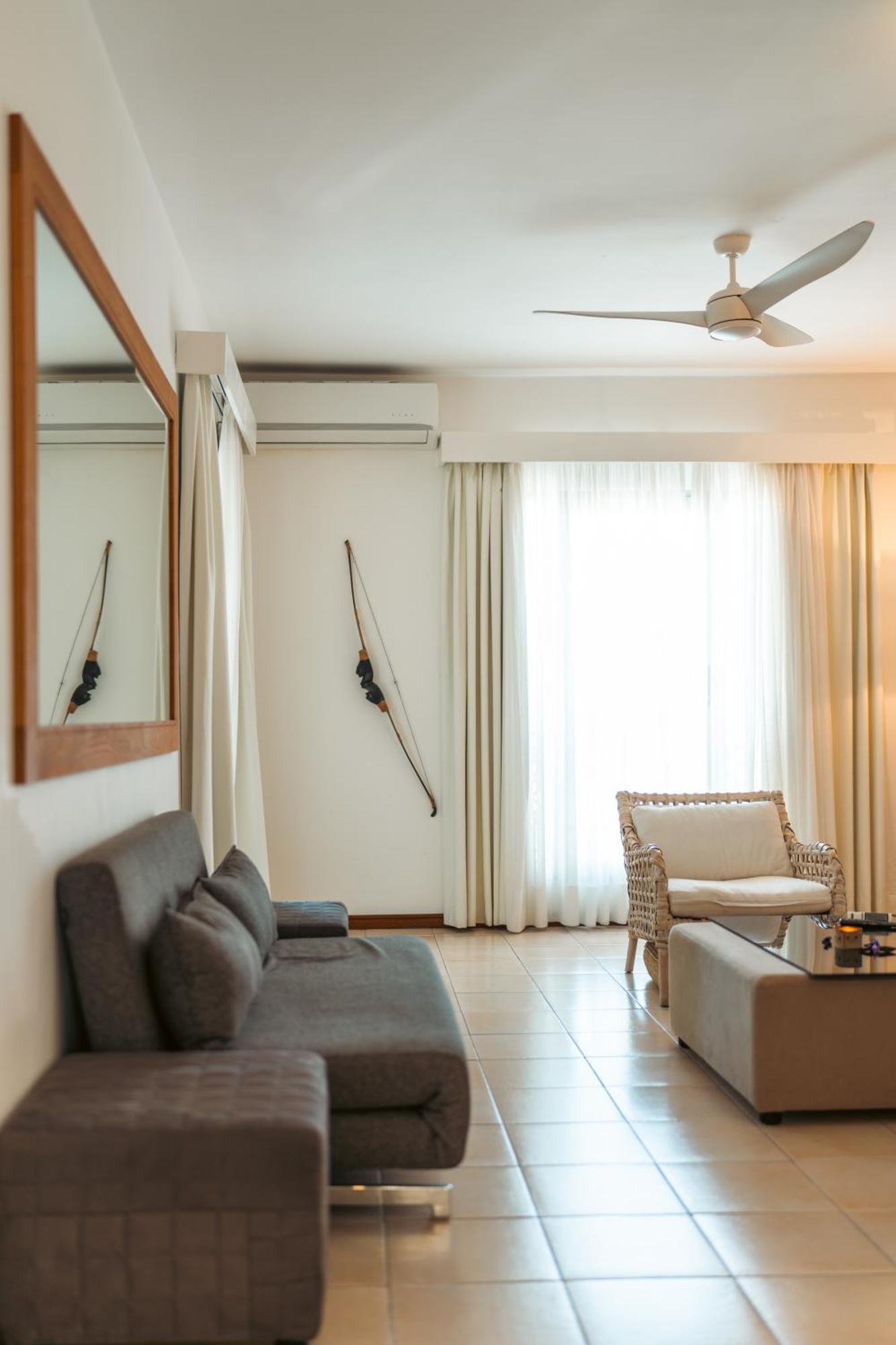 Luxurious 3-bedroom With Sea Views - Sd10 * Flic-en-Flacq